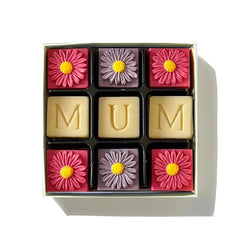 White Chocolate Mum and Flowers