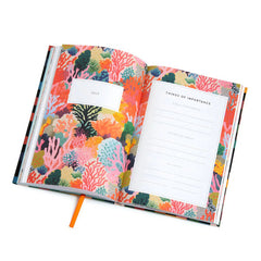 Scalloped Marble A5 2025 Diary